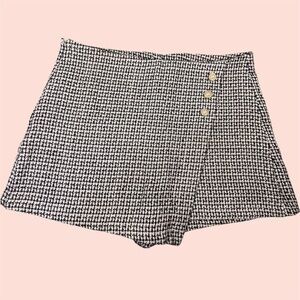 Stylish Black and White Women's Shorts